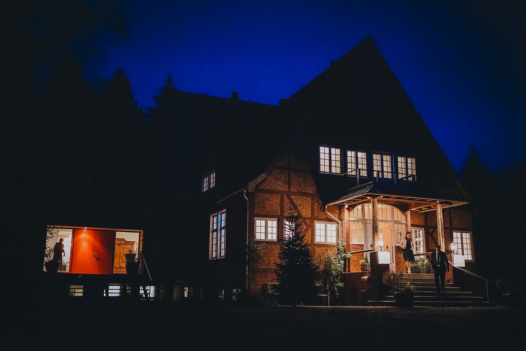 Hotel Waldhof auf Herrenland bei Nacht